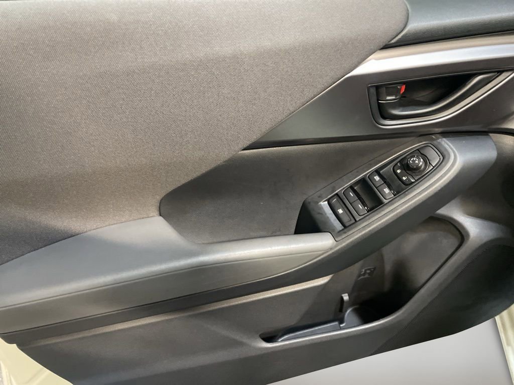 Used 2025 Subaru Impreza 2.0i image 16