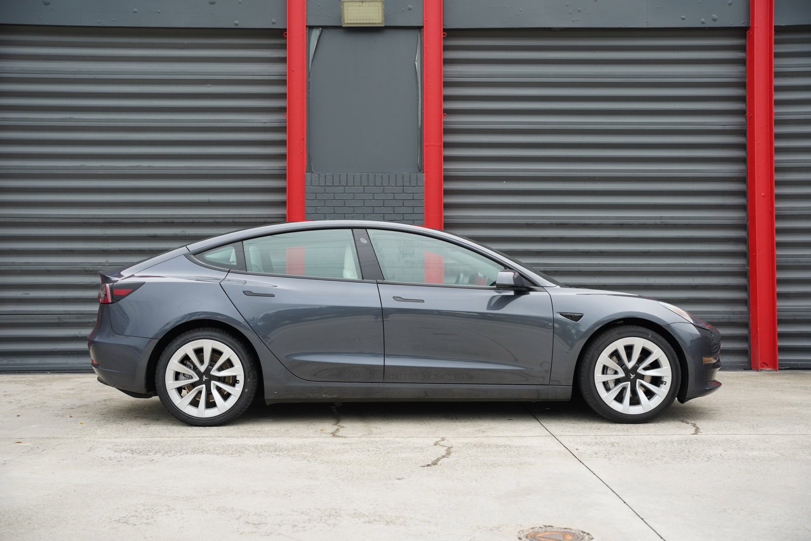 Used 2023 Tesla Model 3 Standard Range RWD image 10