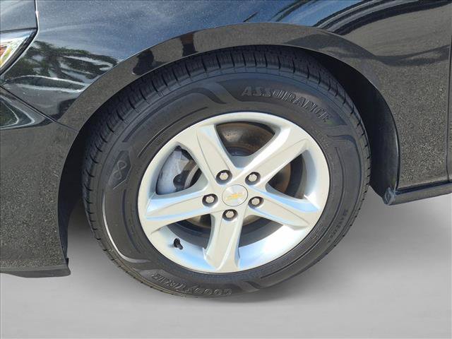 Used 2022 Chevrolet Malibu LS FWD image 22