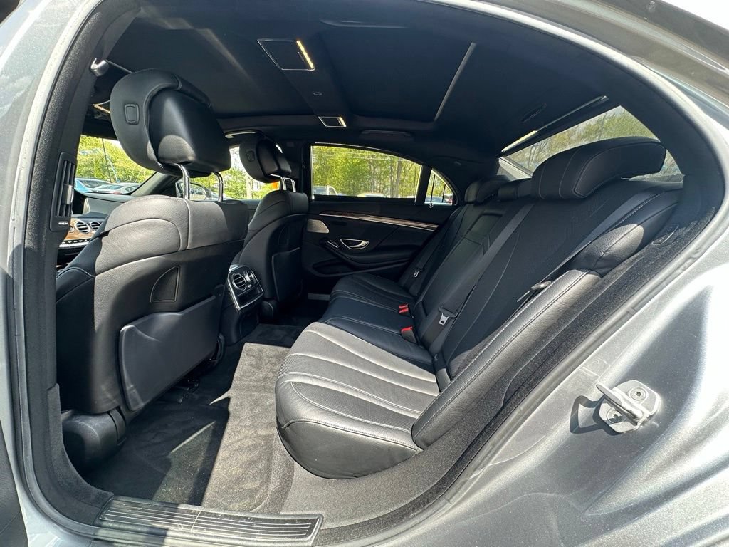 Used 2015 Mercedes-Benz S 550 4MATIC Sedan image 24