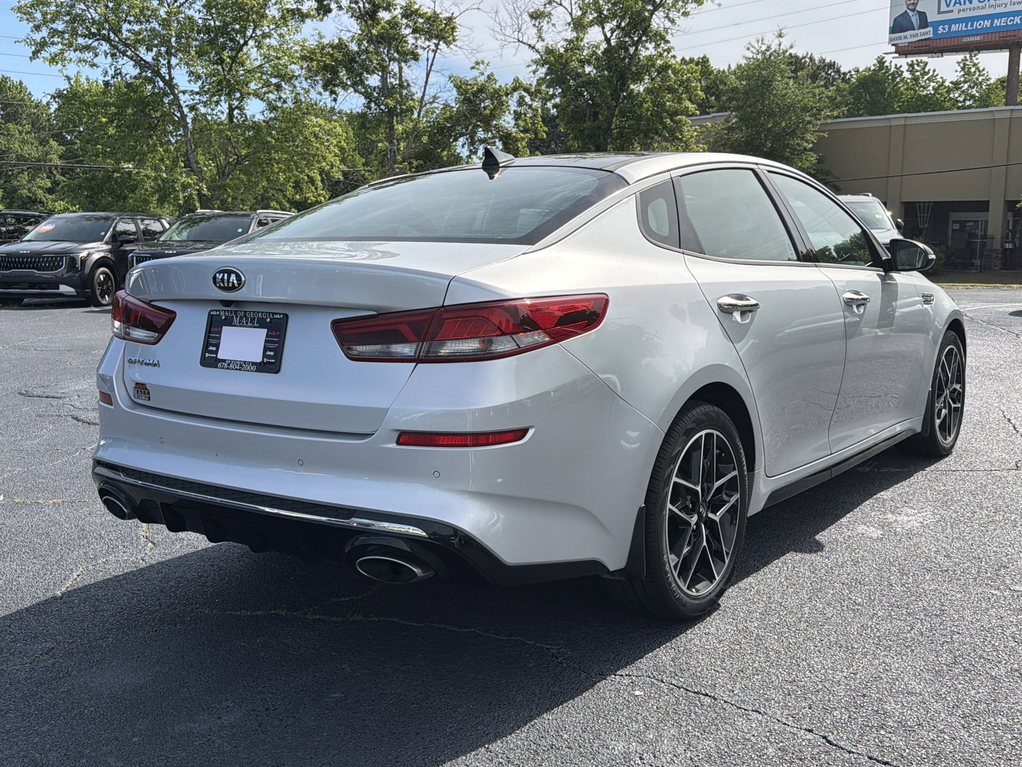 Used 2020 Kia Optima SE FWD image 4