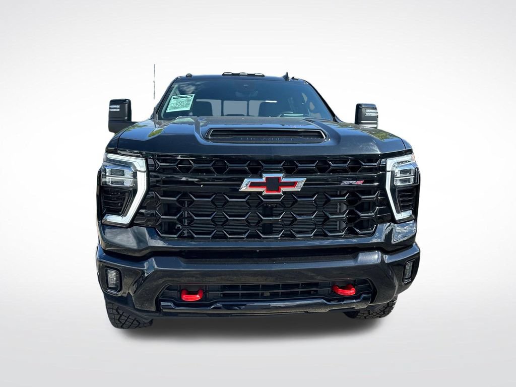 Used 2024 Chevrolet Silverado 2500 ZR2 w/ Technology Package AWD/4WD image 9