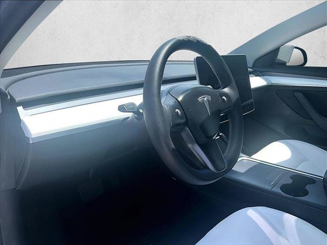 Used 2021 Tesla Model 3 Standard Range Plus RWD image 14