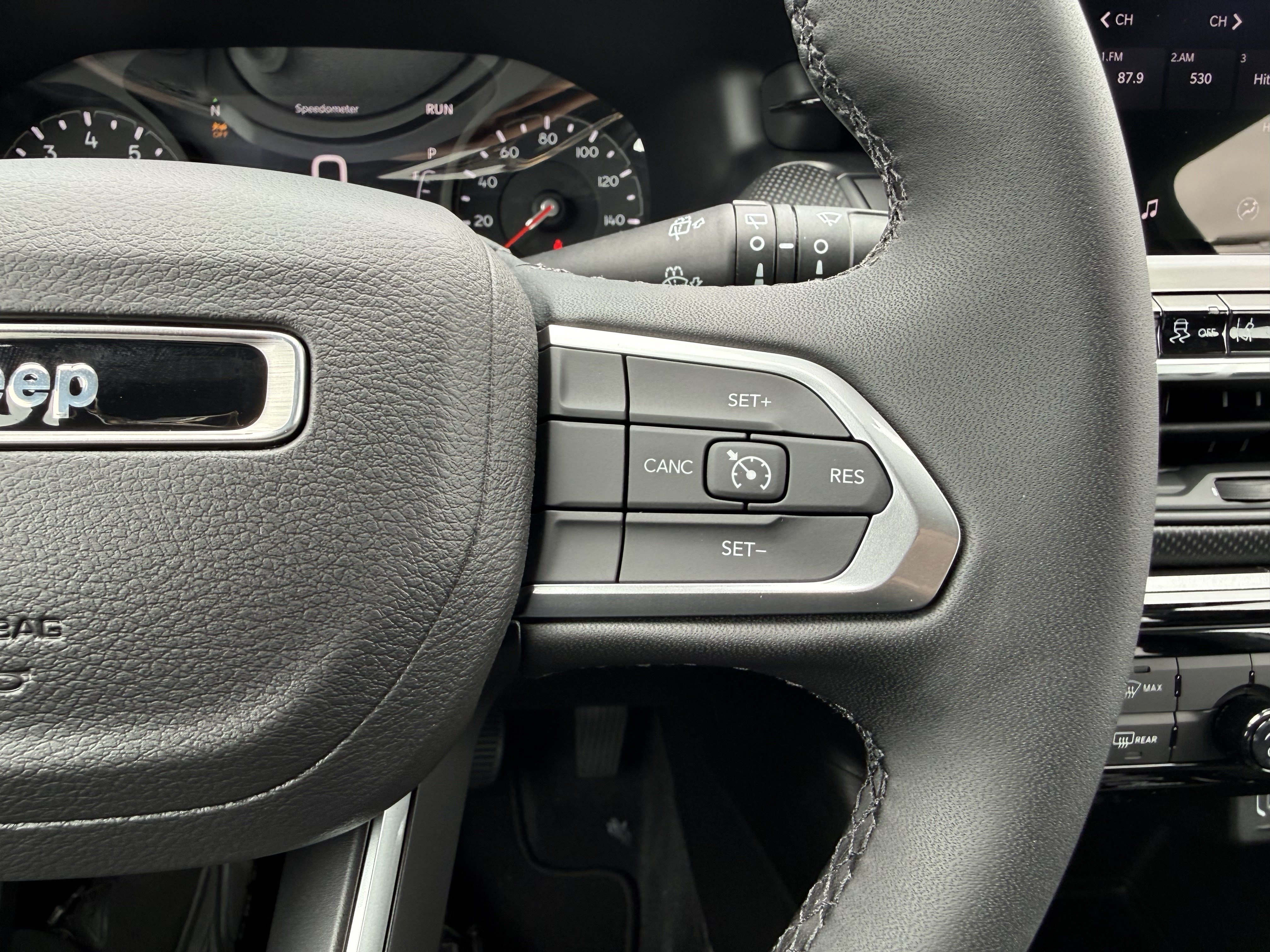 New 2026 Jeep Compass Latitude AWD/4WD image 19