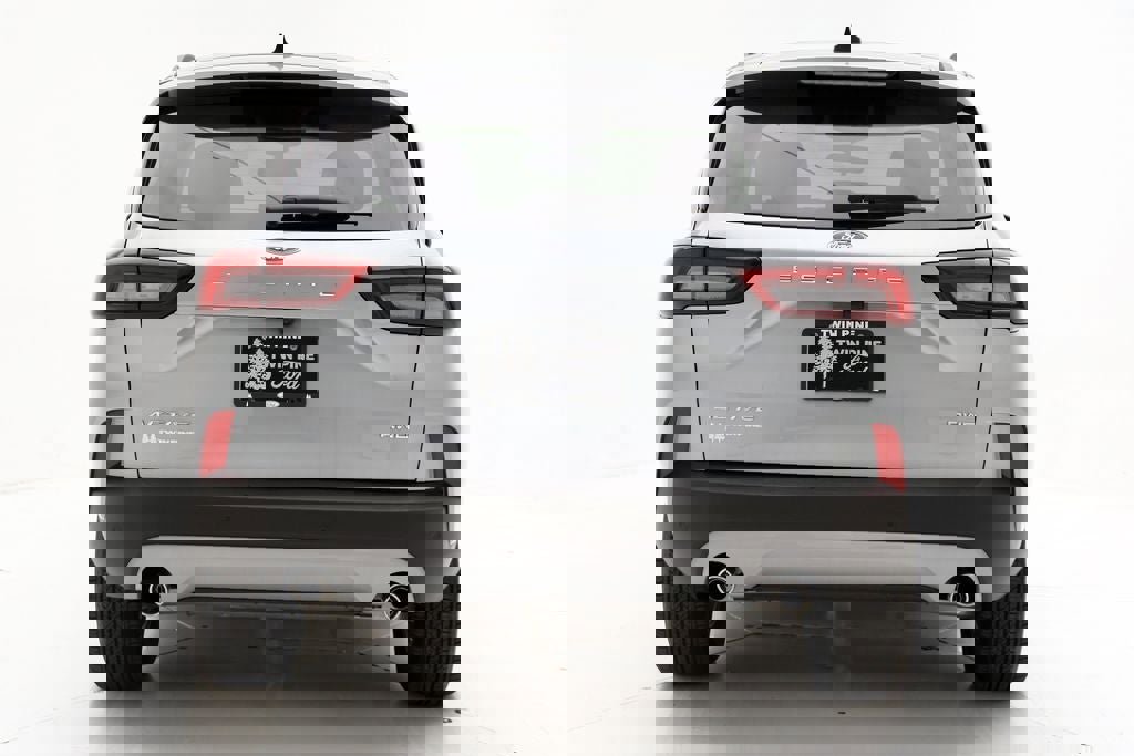 New 2024 Ford Escape Active w/ Tech Pack #2 AWD/4WD image 5