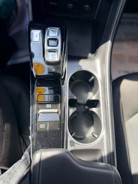 Used 2021 Hyundai Sonata SEL w/ Preferred Accessory Package image 17