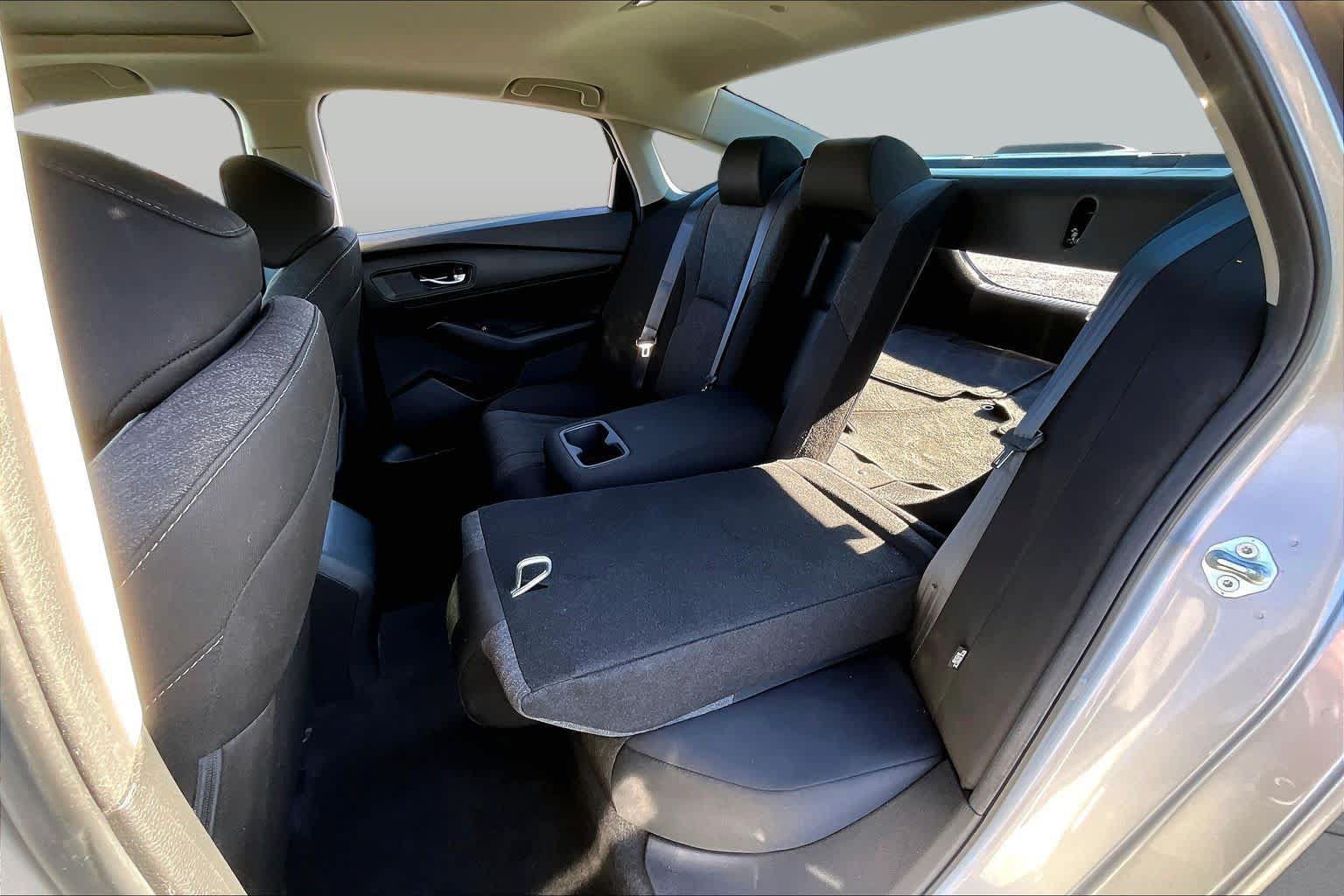Used 2024 Honda Accord EX image 19