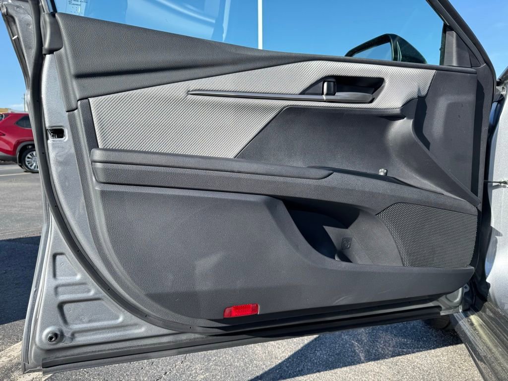 Used 2026 Toyota Camry SE w/ Convenience Package image 11