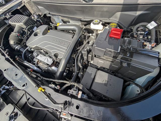 Used 2025 Chevrolet Equinox ACTIV w/ Safety and Technology Package image 22