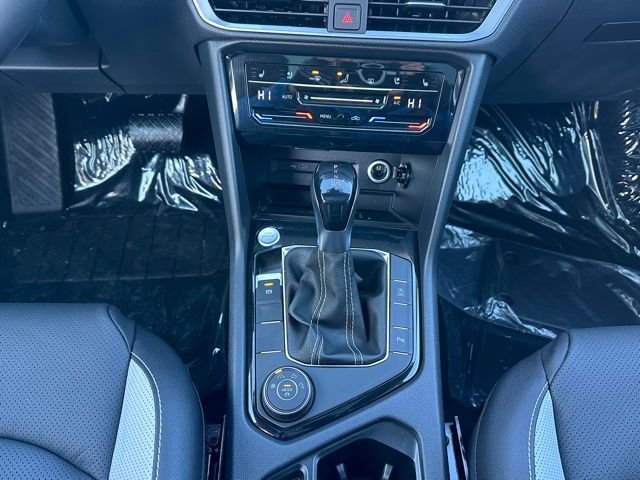 New 2026 Volkswagen Taos SEL AWD/4WD image 34