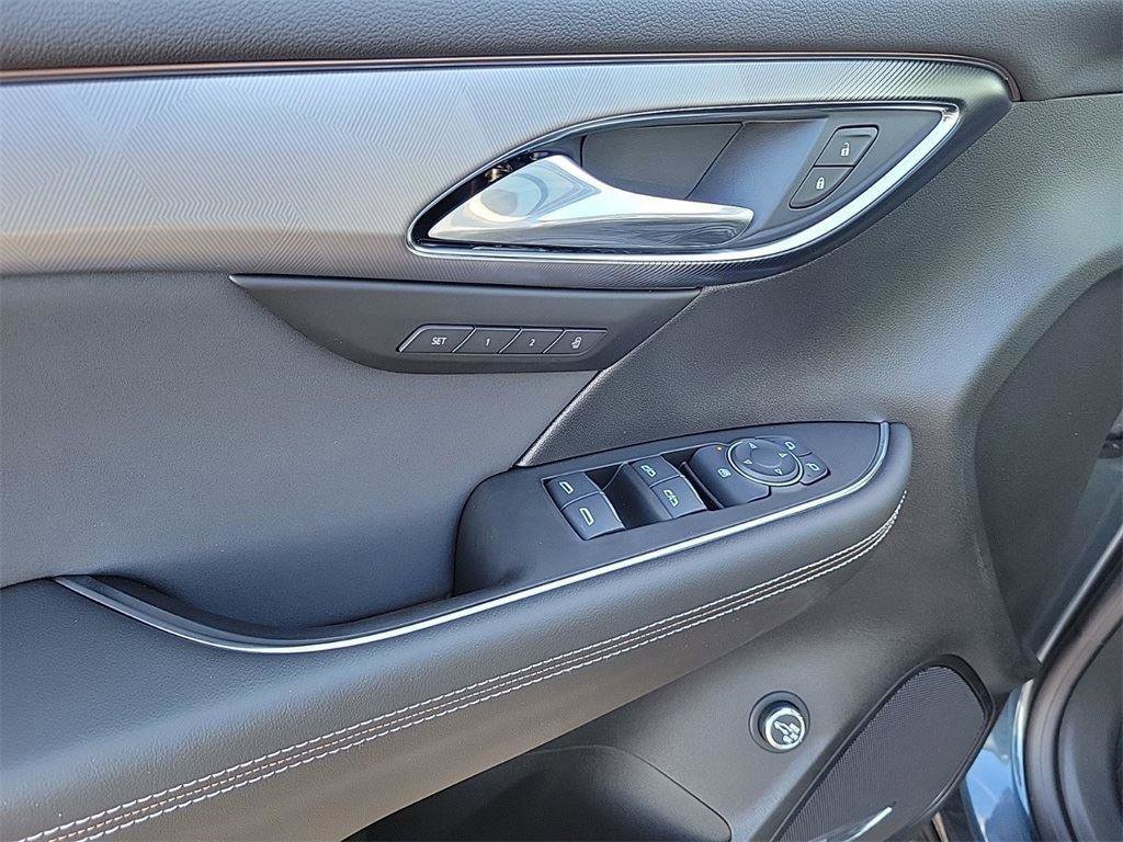 New 2026 Buick Envision Sport Touring image 19