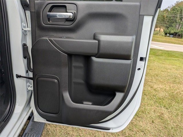 New 2025 Chevrolet Silverado 2500 Custom w/ Custom Value Package image 29