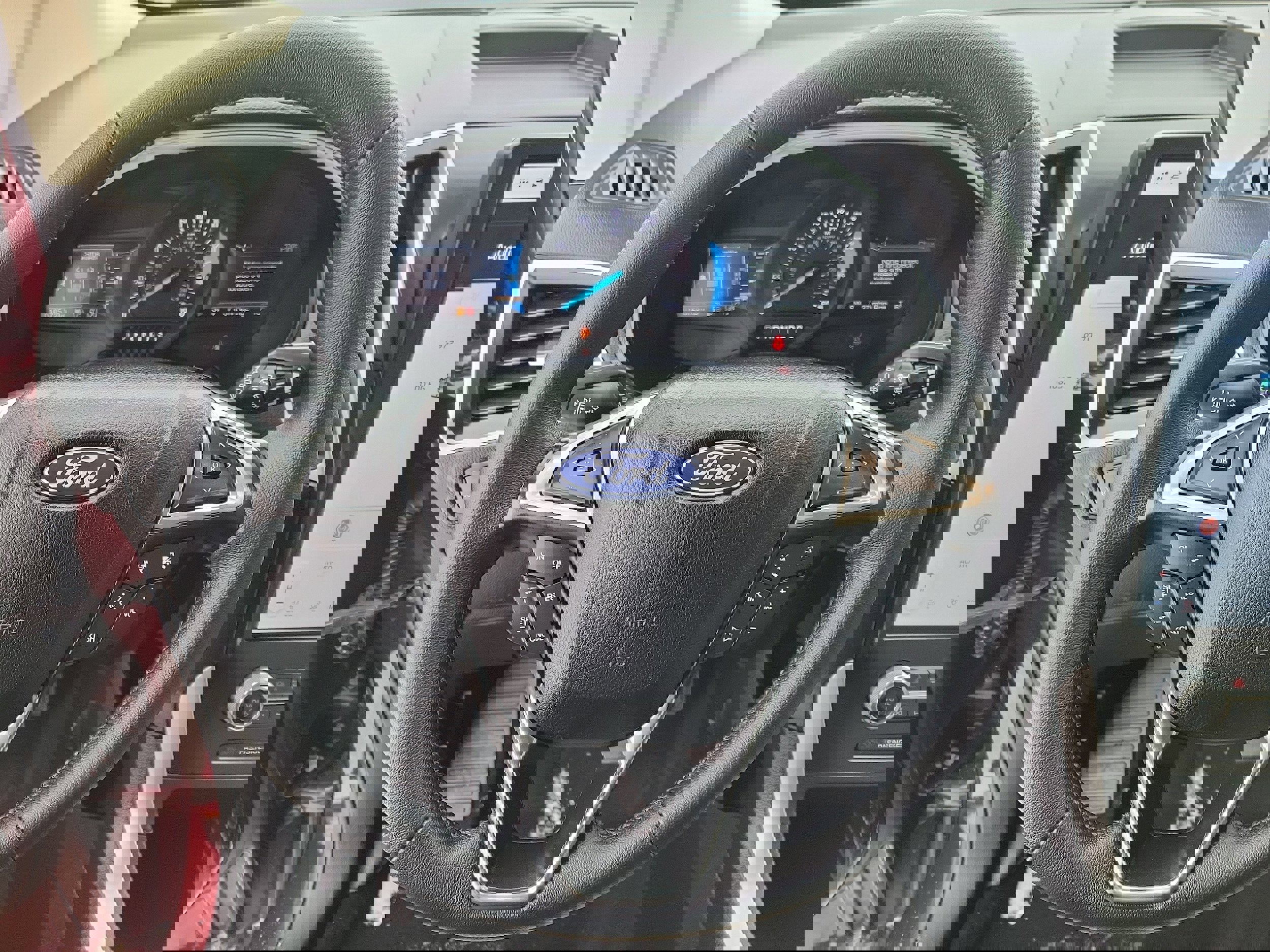 Used 2024 Ford Edge SEL w/ Convenience Package image 23