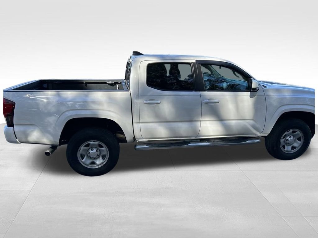 Used 2022 Toyota Tacoma SR image 6