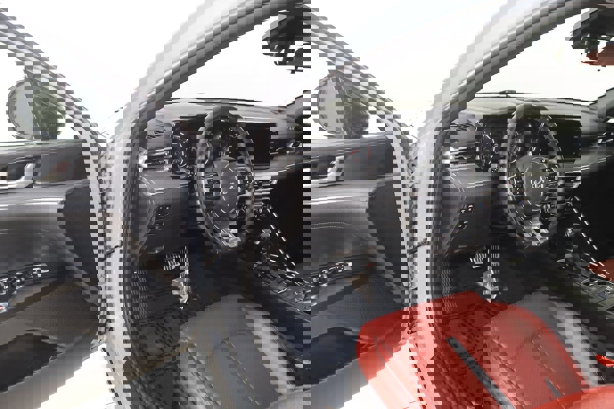 Used 2023 Kia K5 GT-Line image 52