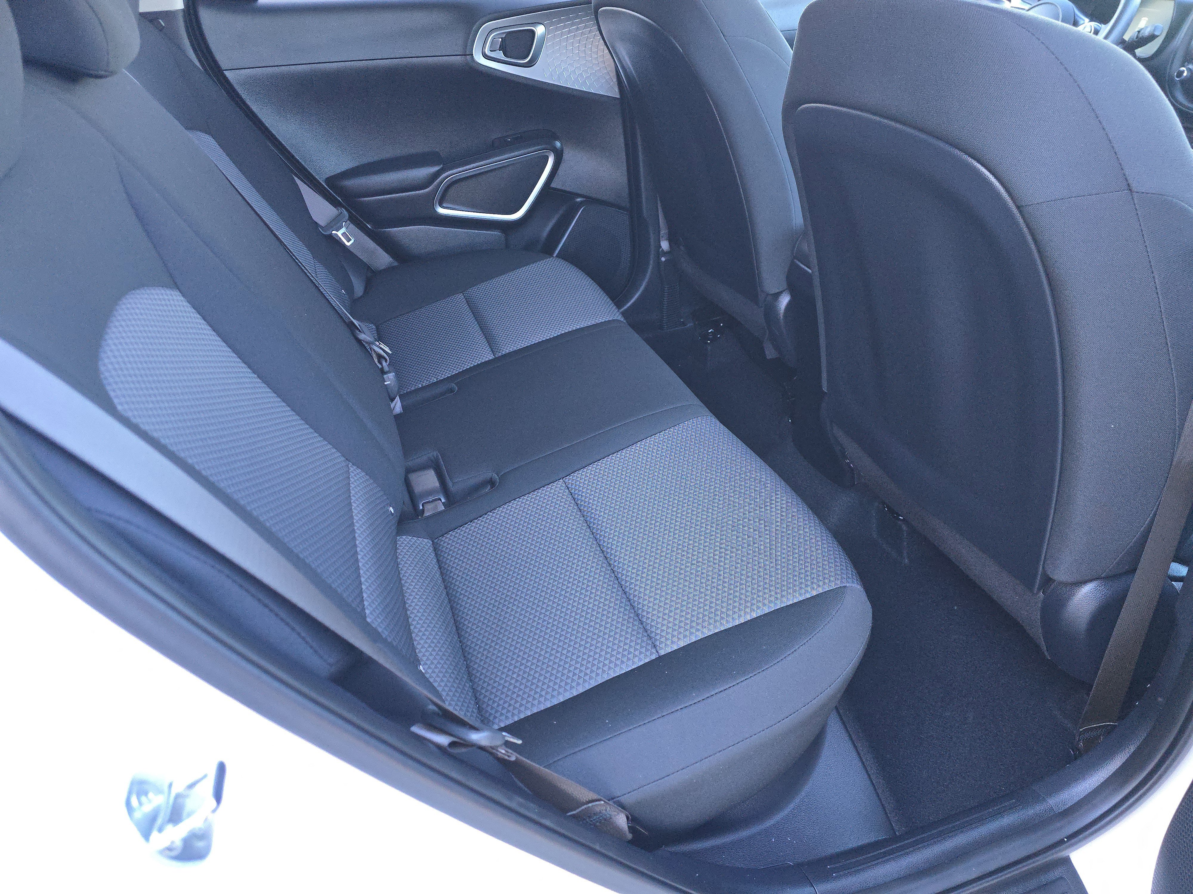 Used 2024 Kia Soul LX w/ Option Group 015 image 15