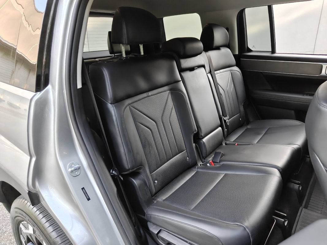 Used 2025 Hyundai Santa Fe SEL AWD/4WD image 18