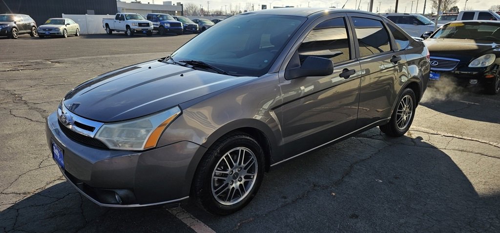 Used 2010 Ford Focus SE image 7
