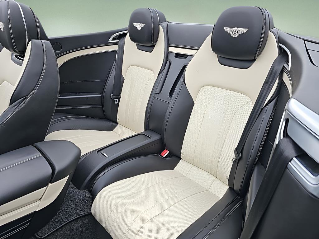 Certified 2021 Bentley Continental GT image 38