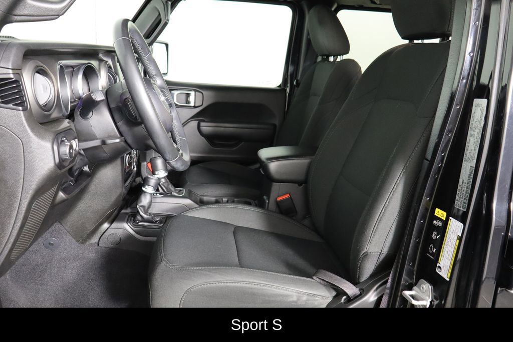Used 2022 Jeep Wrangler Unlimited Sport image 14