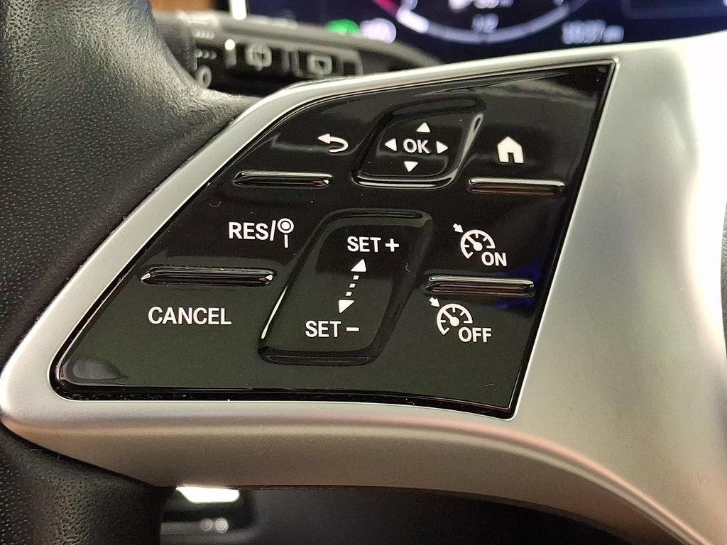 Used 2023 Mercedes-Benz GLC 300 4MATIC image 22