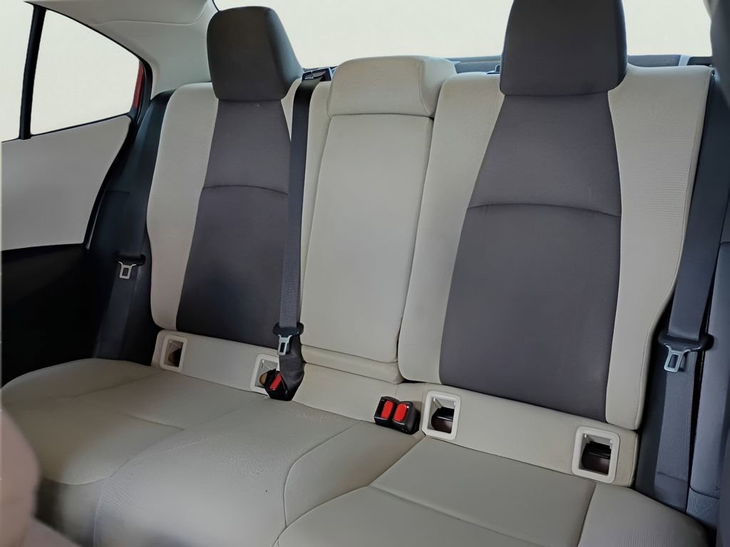 Used 2021 Toyota Corolla LE w/ LE Convenience Package FWD image 31