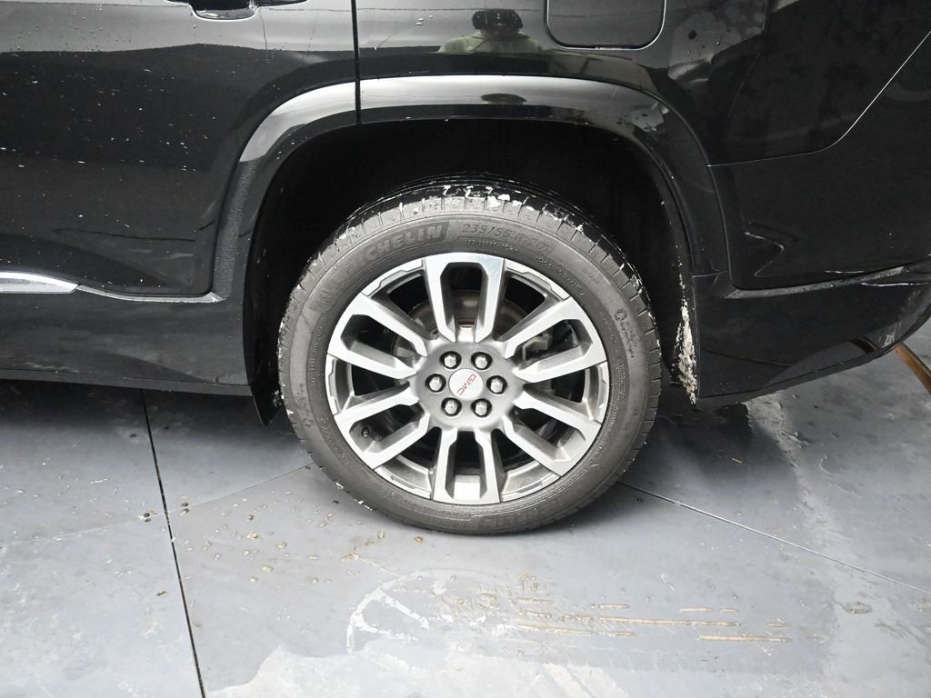 Used 2021 GMC Acadia Denali w/ Denali Ultimate Package image 15