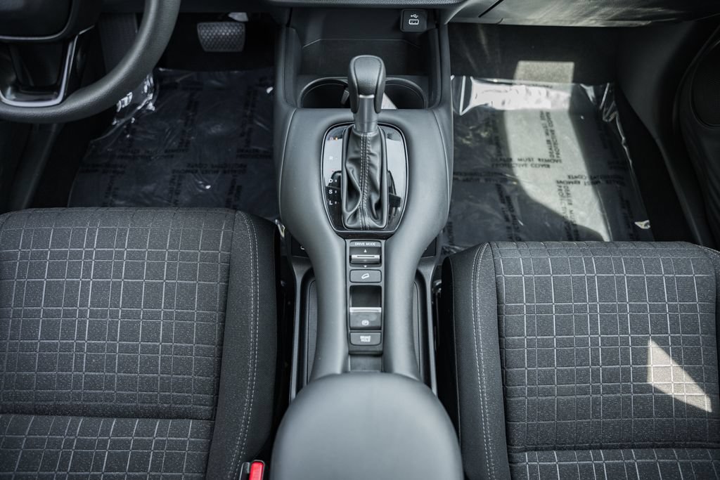 Certified 2025 Honda HR-V LX image 23