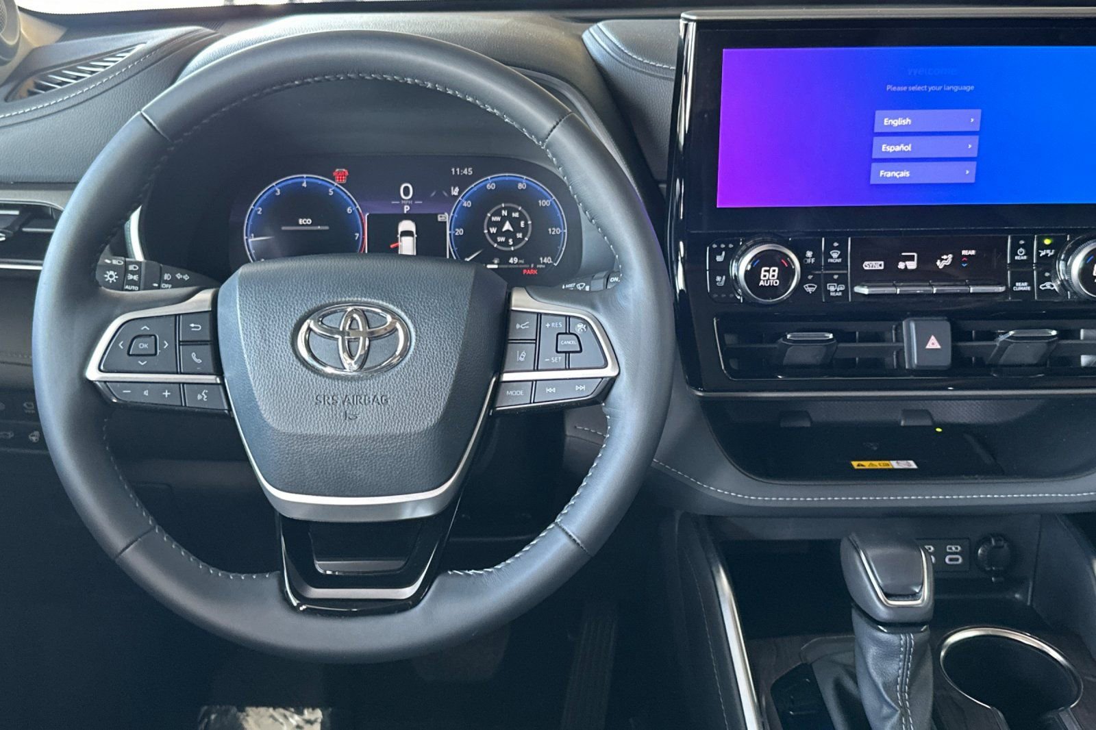 Used 2024 Toyota Highlander Limited image 17