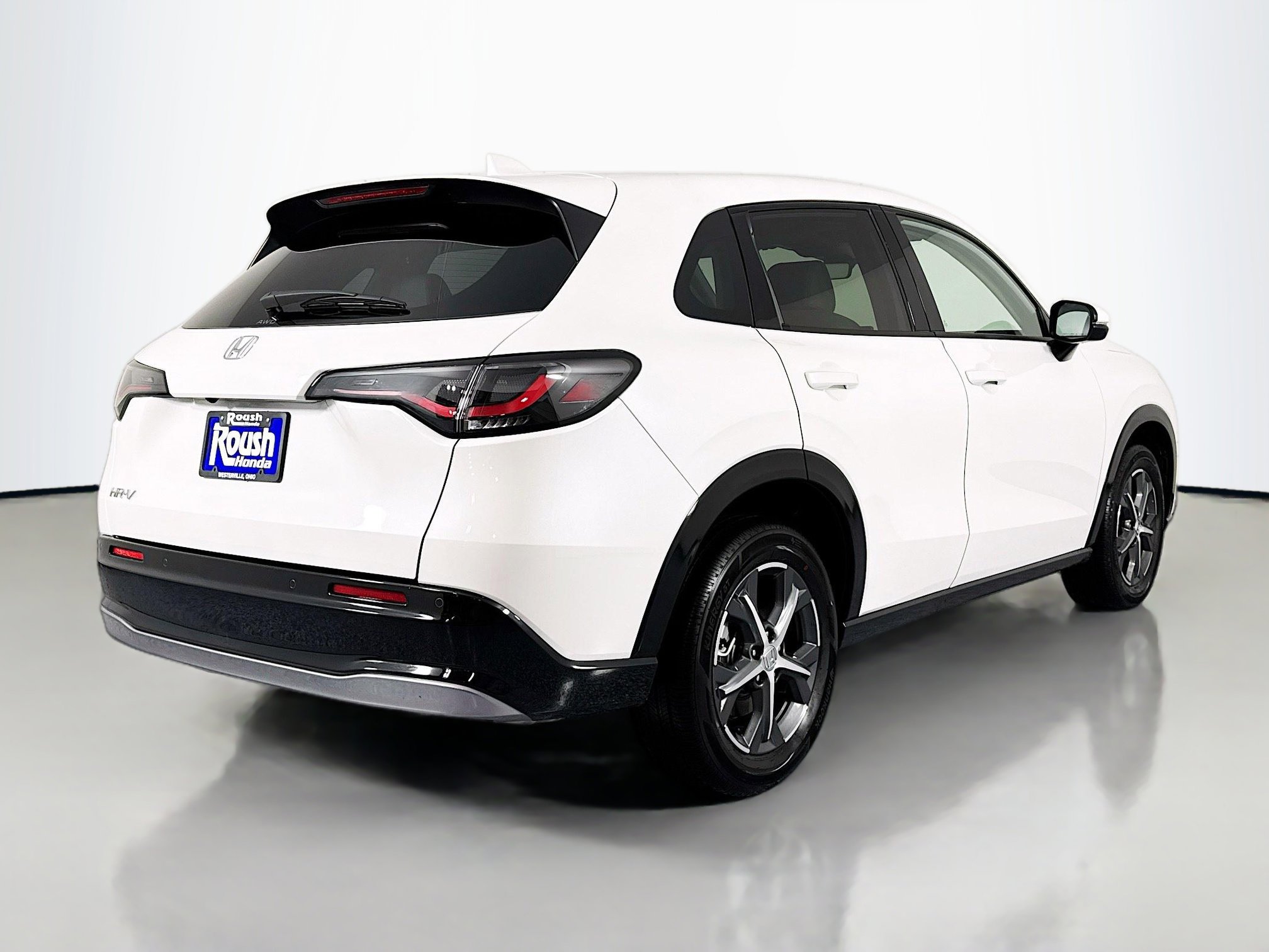 Certified 2025 Honda HR-V EX-L image 5