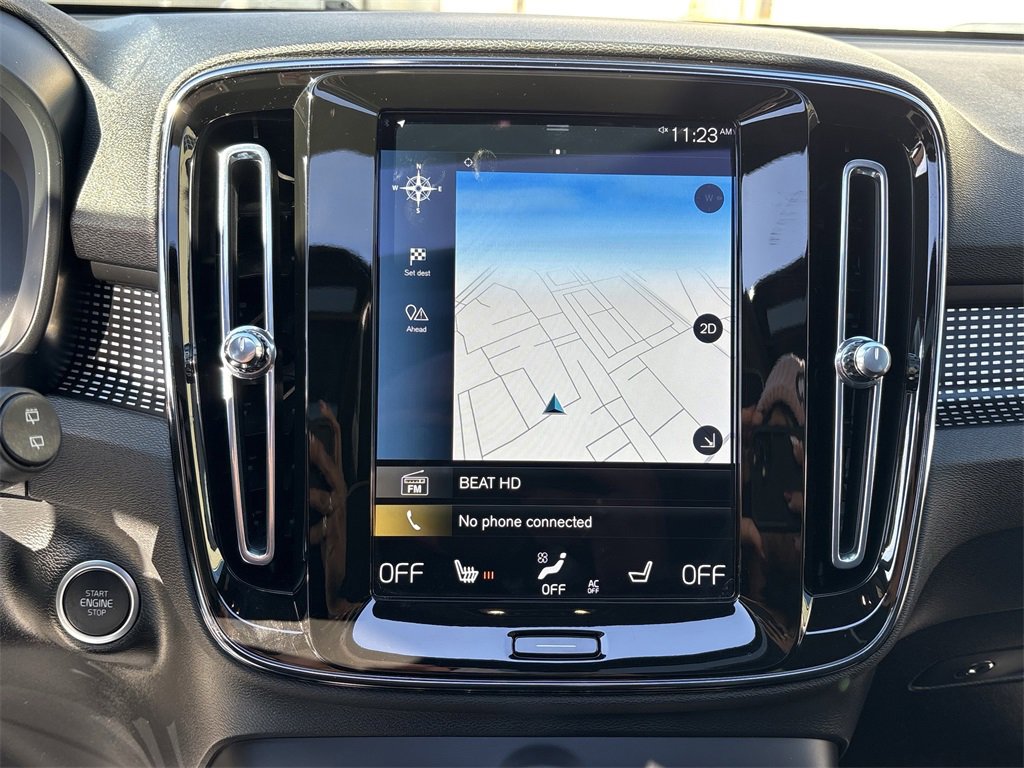 Used 2021 Volvo XC40 T5 R-Design w/ Advanced Package image 19