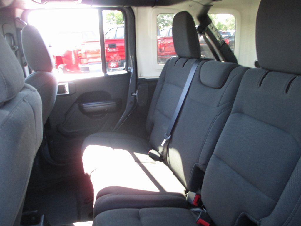 Used 2020 Jeep Wrangler Unlimited Sport image 18
