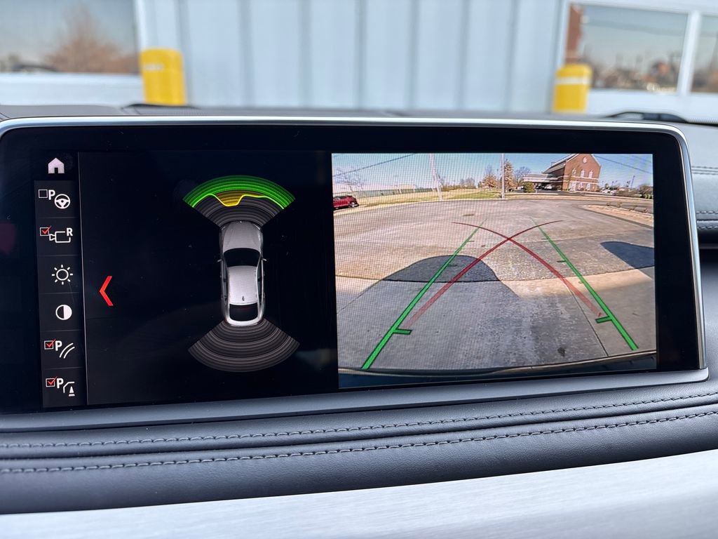 Used 2018 BMW X6 sDrive35i w/ M Sport Package image 28