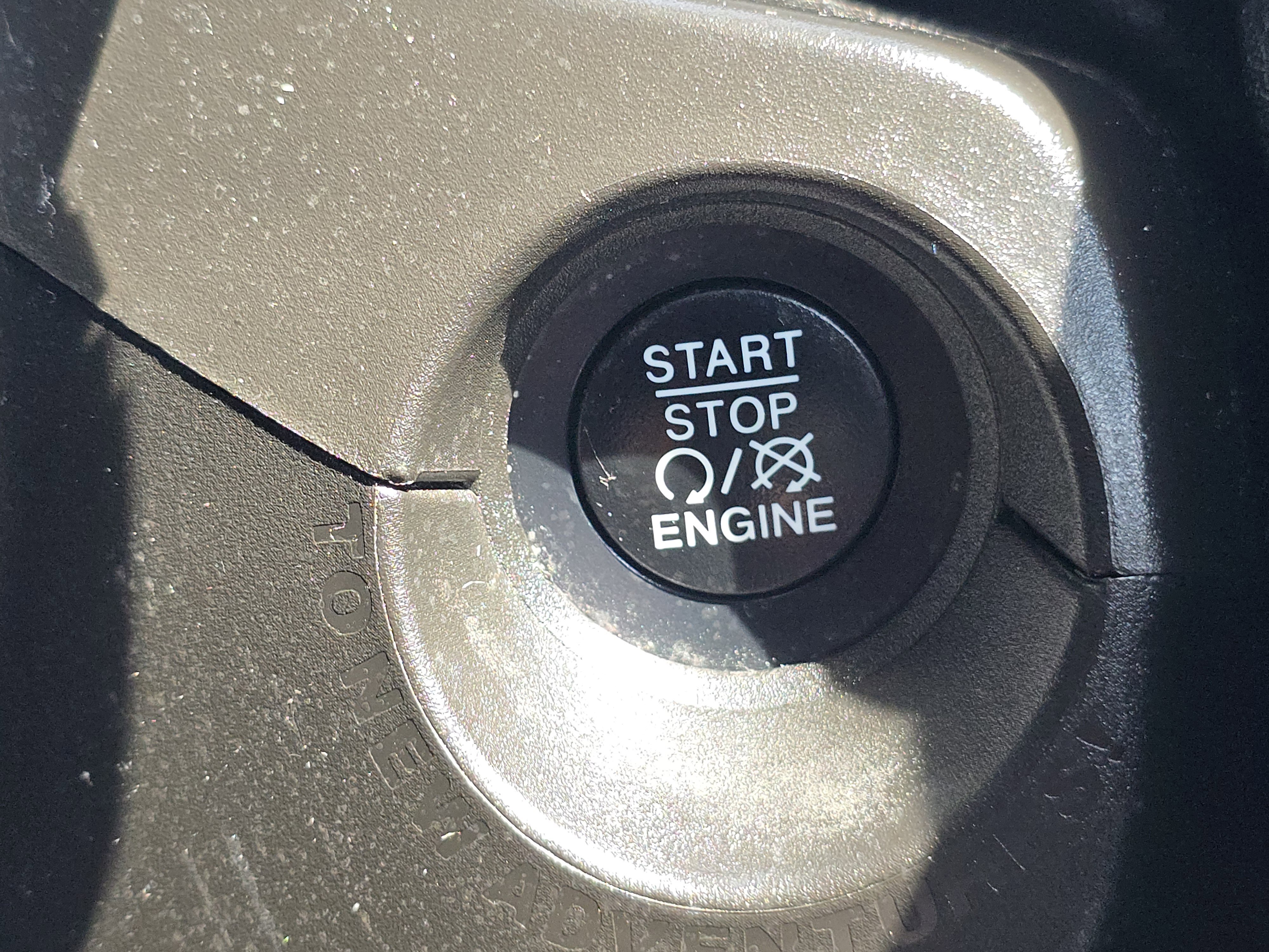 Used 2020 Jeep Renegade Latitude w/ Cold Weather Group image 7