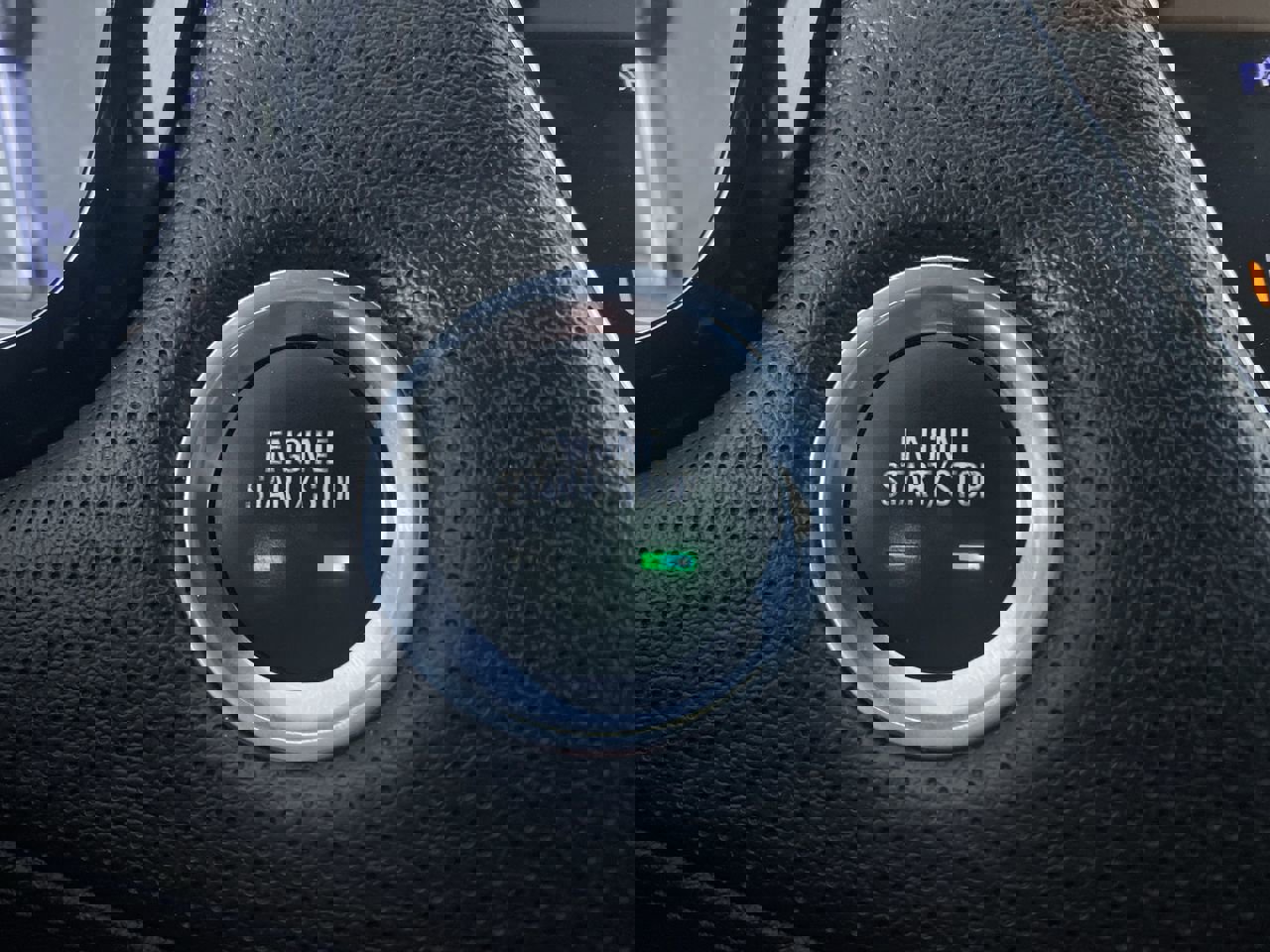 Certified 2022 Cadillac XT5 Premium Luxury w/ Technology Package image 8