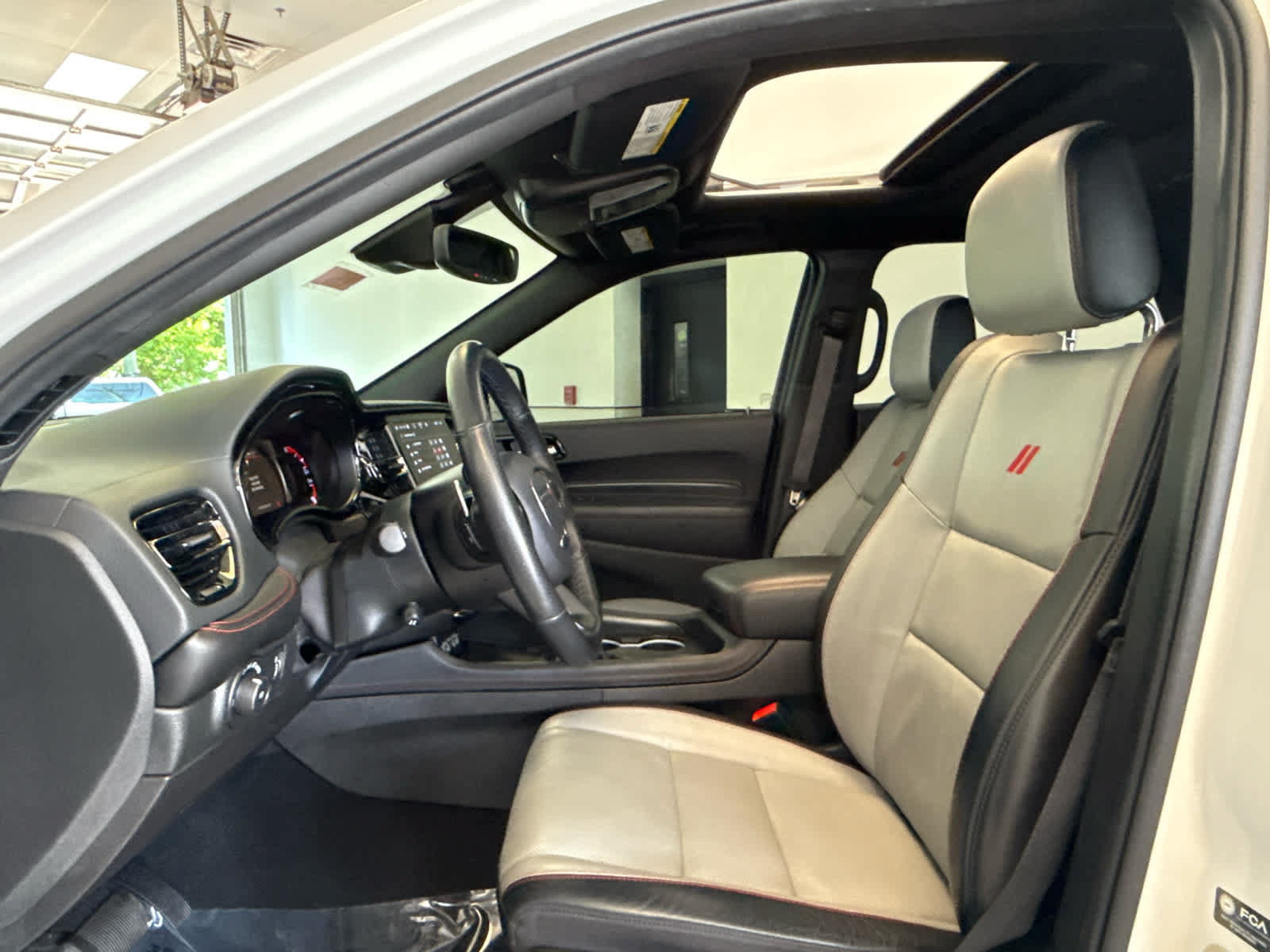 Used 2023 Dodge Durango R/T AWD/4WD image 12