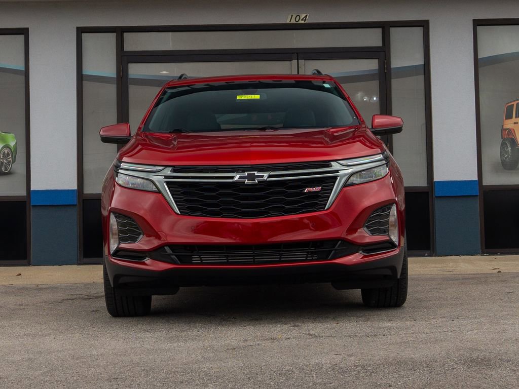 Used 2022 Chevrolet Equinox RS w/ LPO, Floor Liner Package image 12