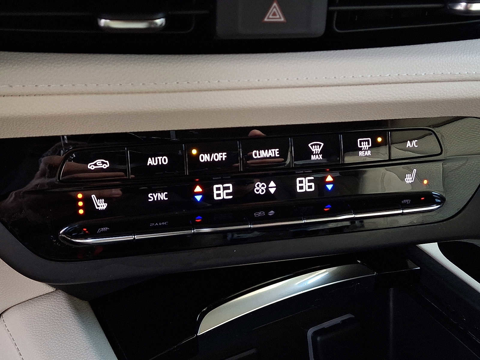 Used 2022 Buick Envision Preferred image 17