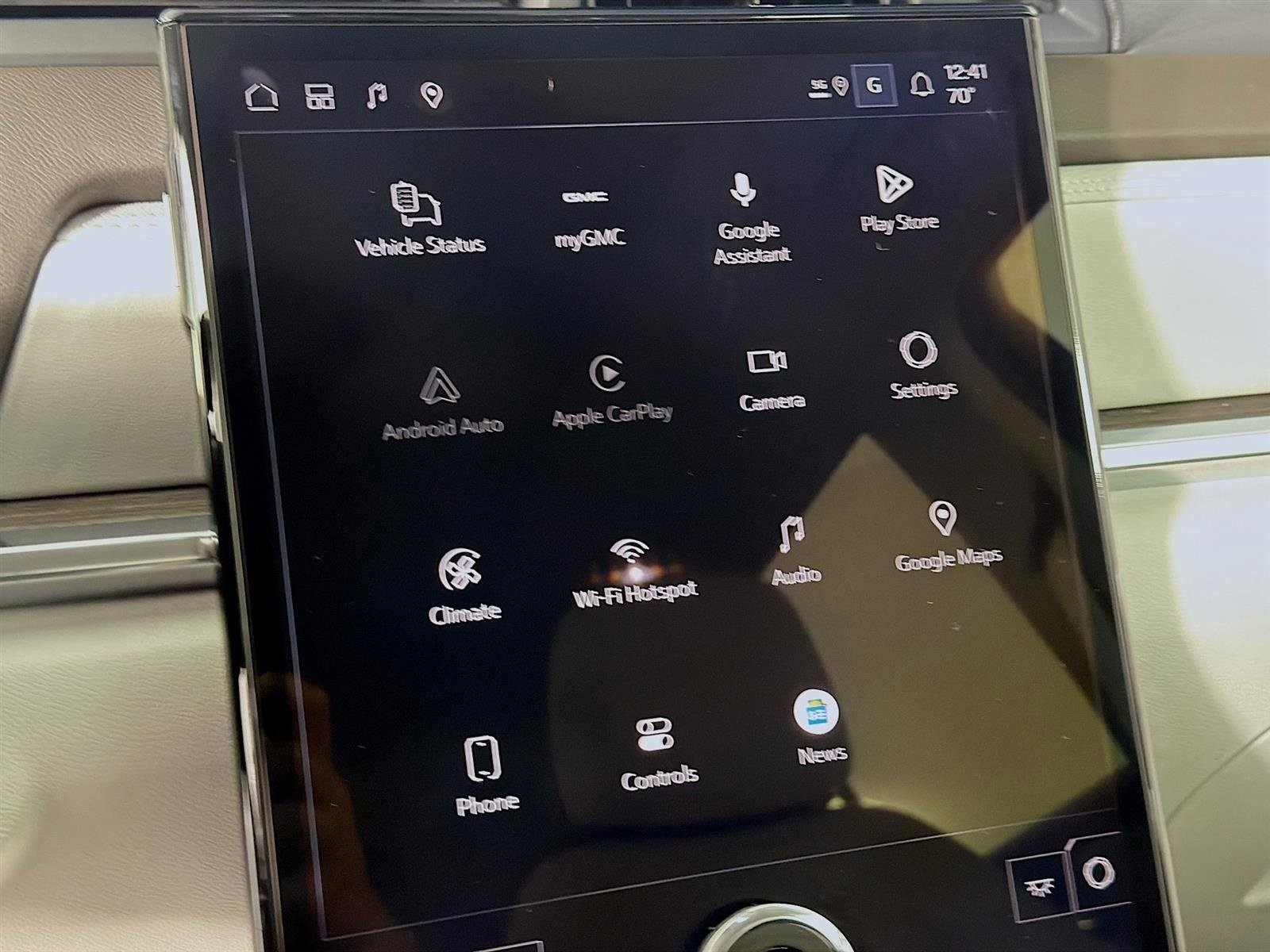 Certified 2026 GMC Terrain Denali image 15