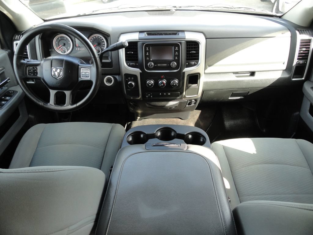 Used 2016 RAM 2500 SLT AWD/4WD image 6