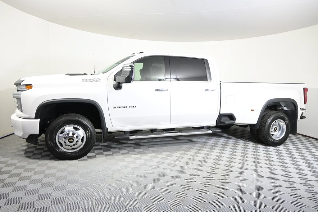 Used 2021 Chevrolet Silverado 3500 High Country w/ Snow Plow Prep/Camper Package AWD/4WD image 2