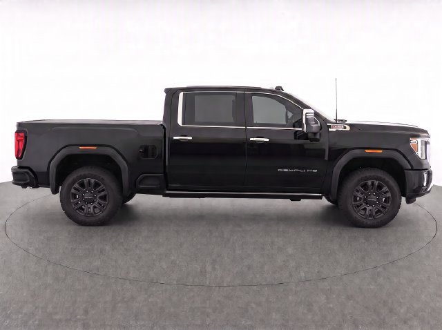 Used 2023 GMC Sierra 2500 Denali w/ Denali Black Diamond Edition AWD/4WD image 8