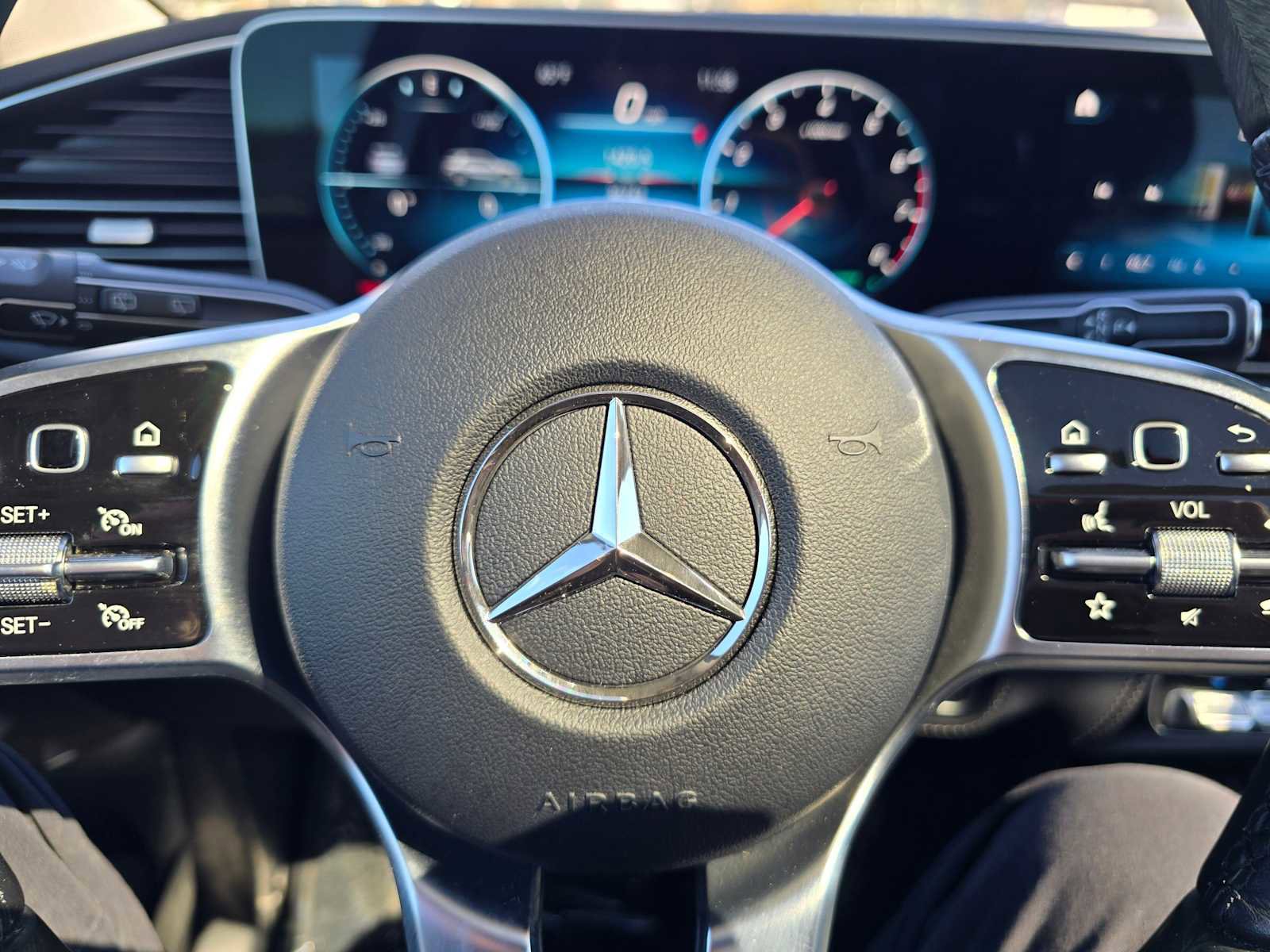 Used 2023 Mercedes-Benz GLE 450 4MATIC image 24