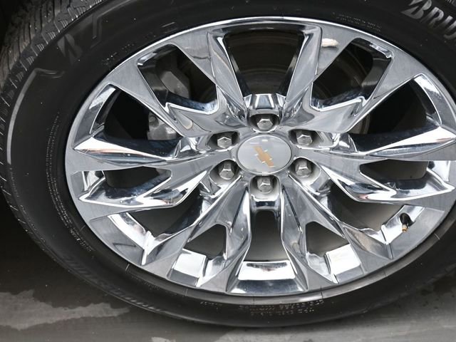 Used 2023 Chevrolet Silverado 1500 High Country w/ High Country Premium Package AWD/4WD image 29