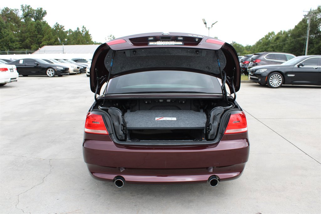 Used 2008 BMW 335i Convertible image 32