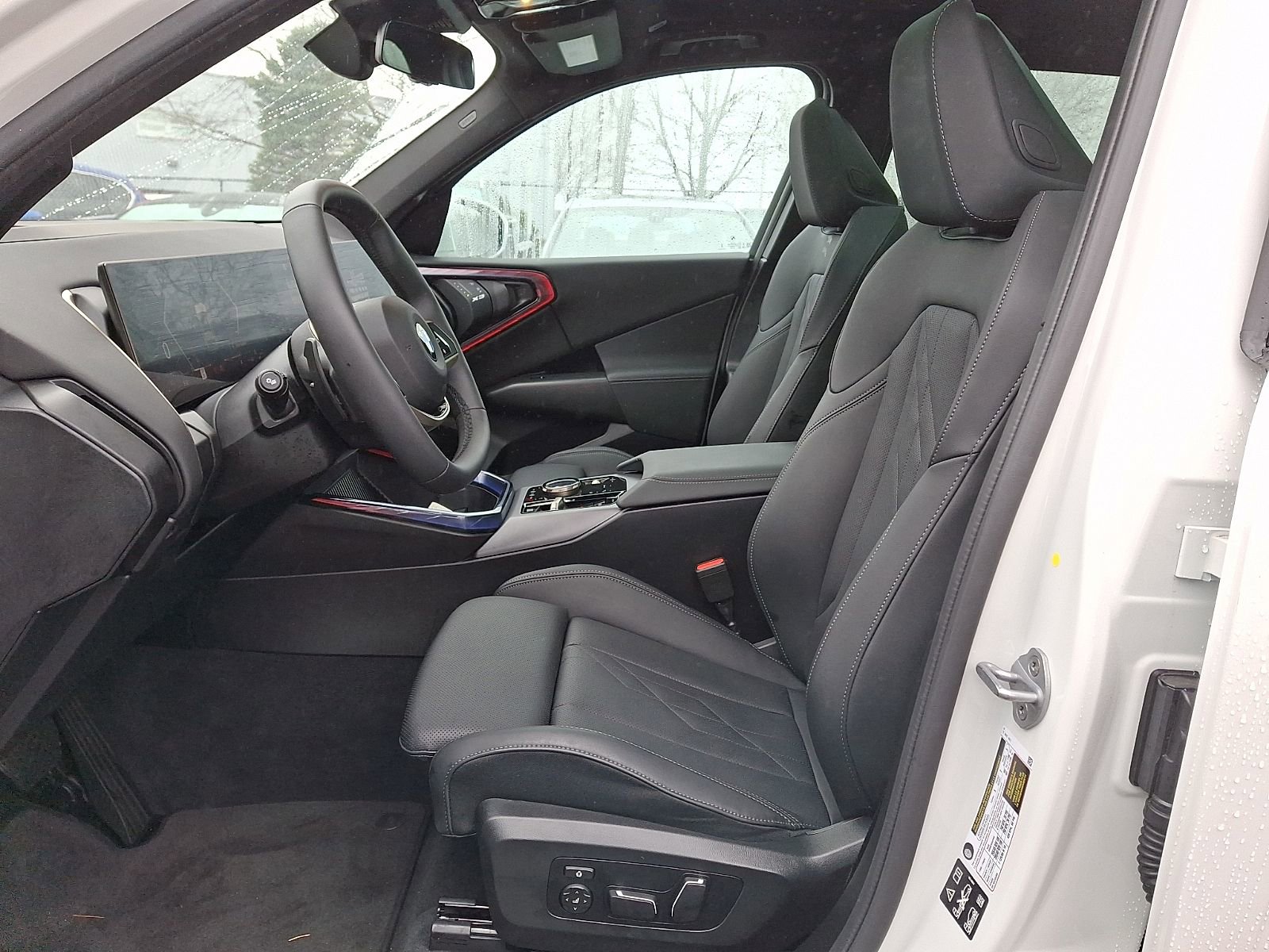 Used 2025 BMW X3 xDrive30i w/ Premium Package image 9