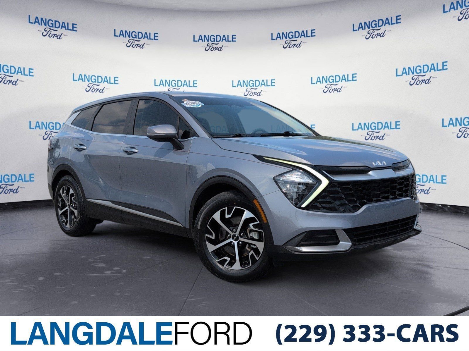 Used 2023 Kia Sportage EX image 1