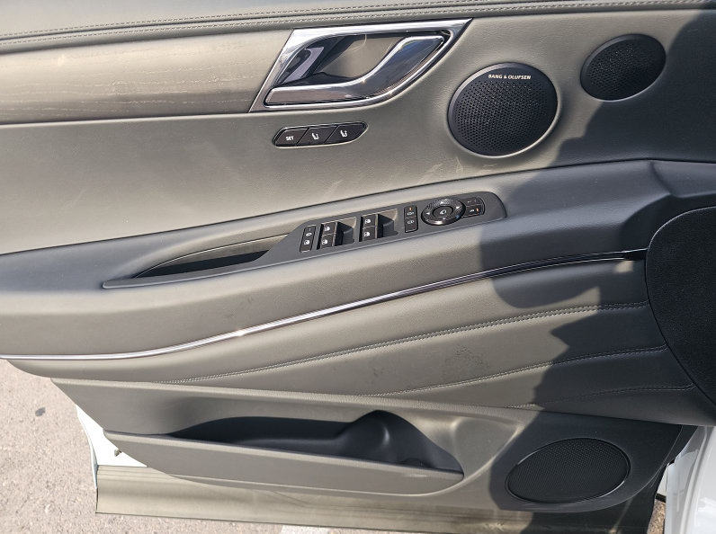 Used 2026 Genesis GV80 3.5T Prestige AWD/4WD image 13