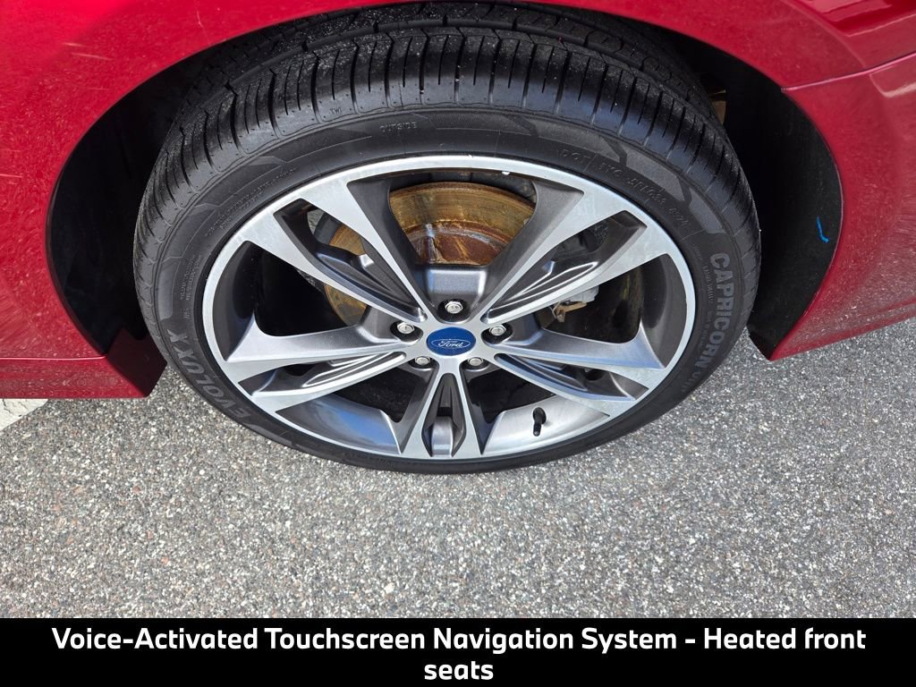 Used 2019 Ford Fusion Titanium AWD/4WD image 14
