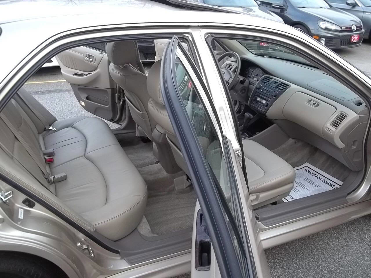 Used 2002 Honda Accord EX image 10